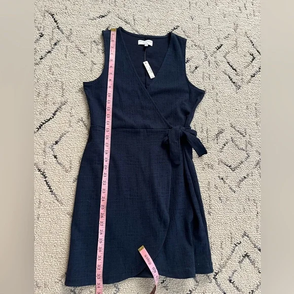 Madewell texture and Thread Navy Wrap Dress NWT - Picture 5 of 6
